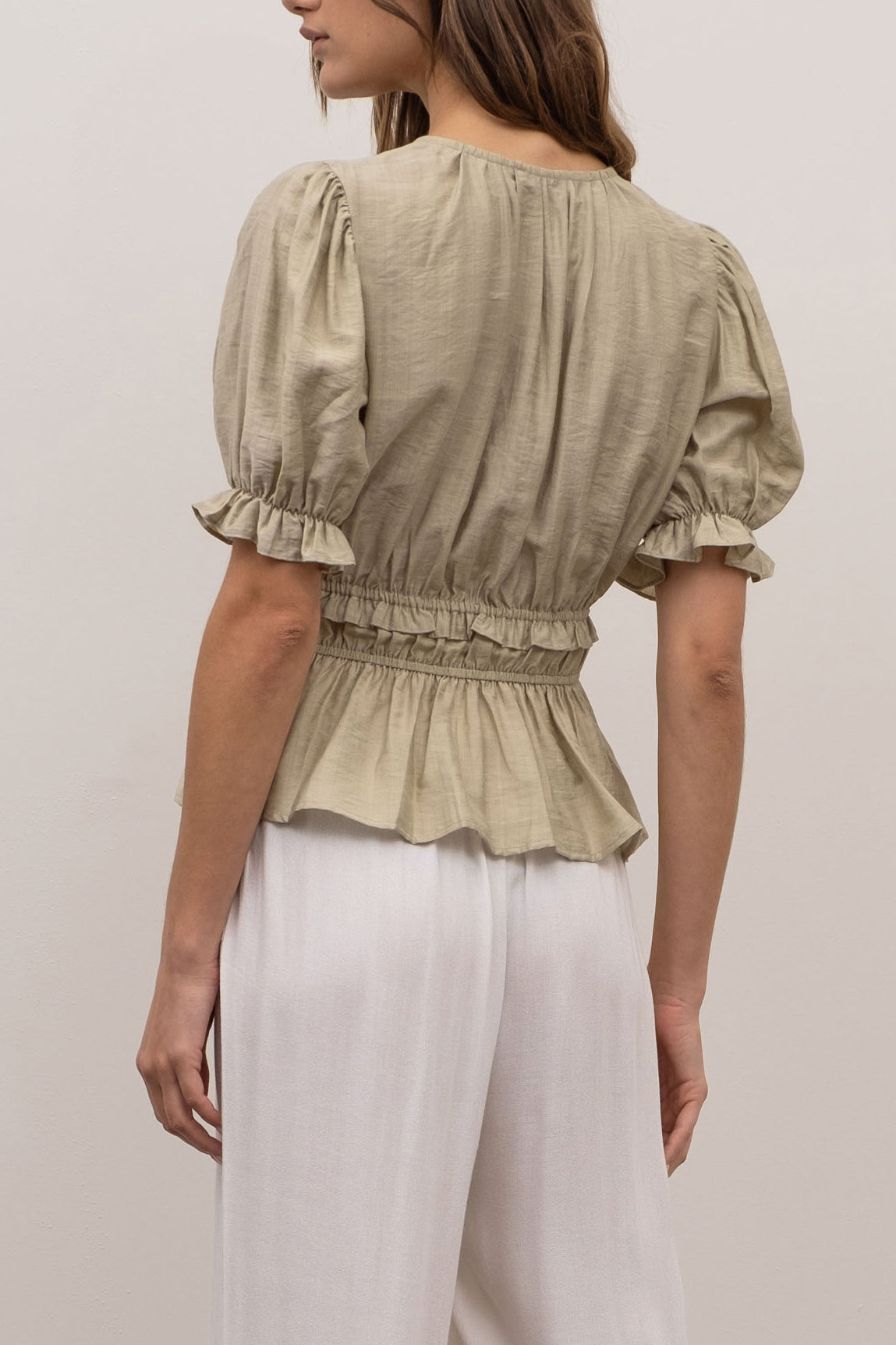 Samara Ruffle Blouse – Zaynoona